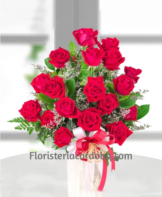 Envio de Bouquet de rosas de color rojo, preparada para regalo Ramo de 18 Rosas